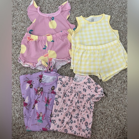 2t pajamas - Picture 1 of 5